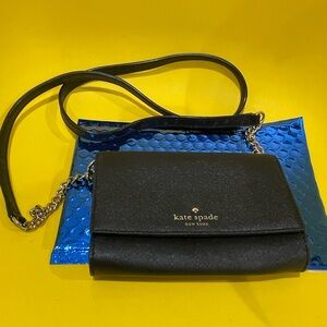 Kate Spade EUC Leather Small Crossbody Bag with Chains